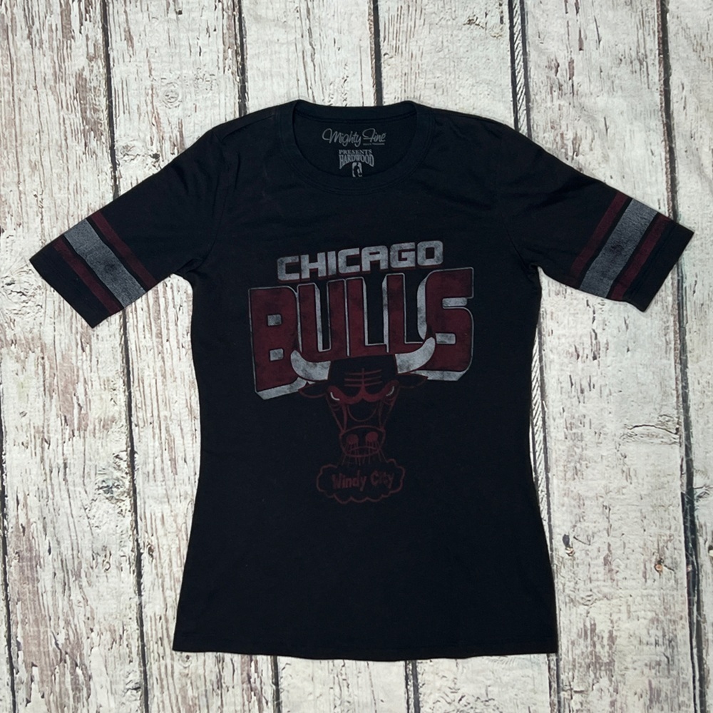 Chicago Bulls NBA Basketball Retro Womens SOFT Tshirt